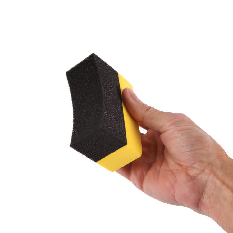 Aplicador Curvado para Brillo de Neumáticos